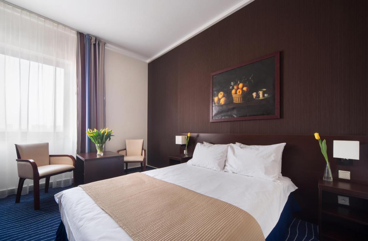 Premier Kraków Hotel 2 Cracóvia Exterior foto